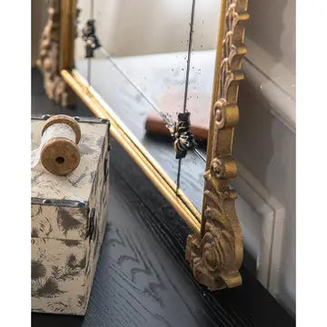 Antique-Style Arched Wall Mirror with Gold Finish Frame