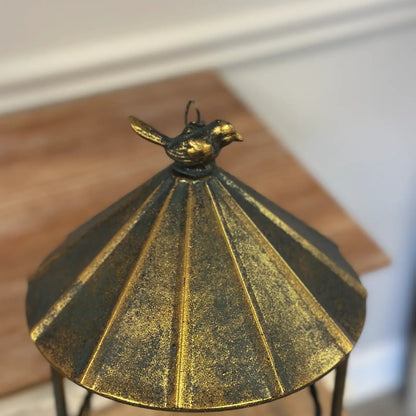 Hanging Bird Feeder with Leaf Detail